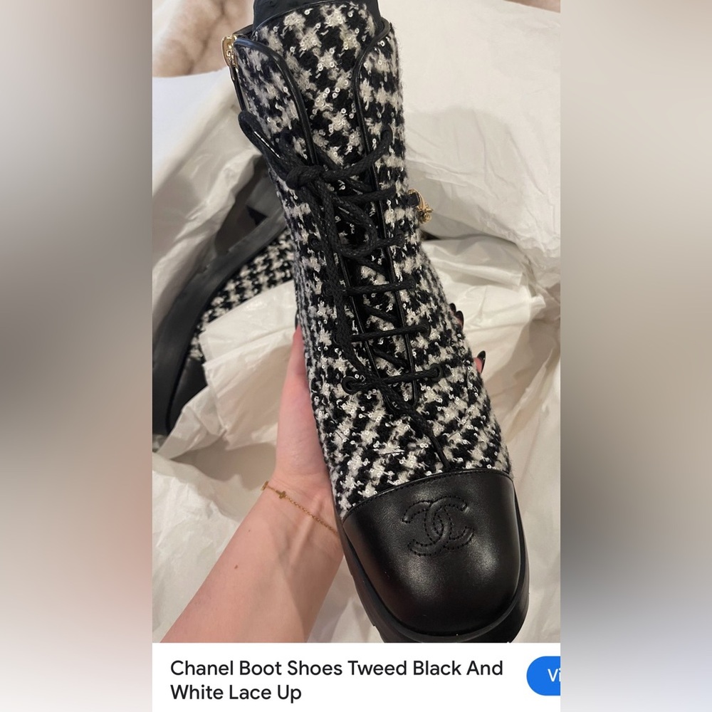 NWT CHANEL Wool Tweed Black and White Lace Up Boots 36.5/6.5 - Picture 11 of 12